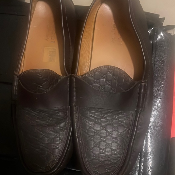 Gucci 9 - Picture 1 of 2